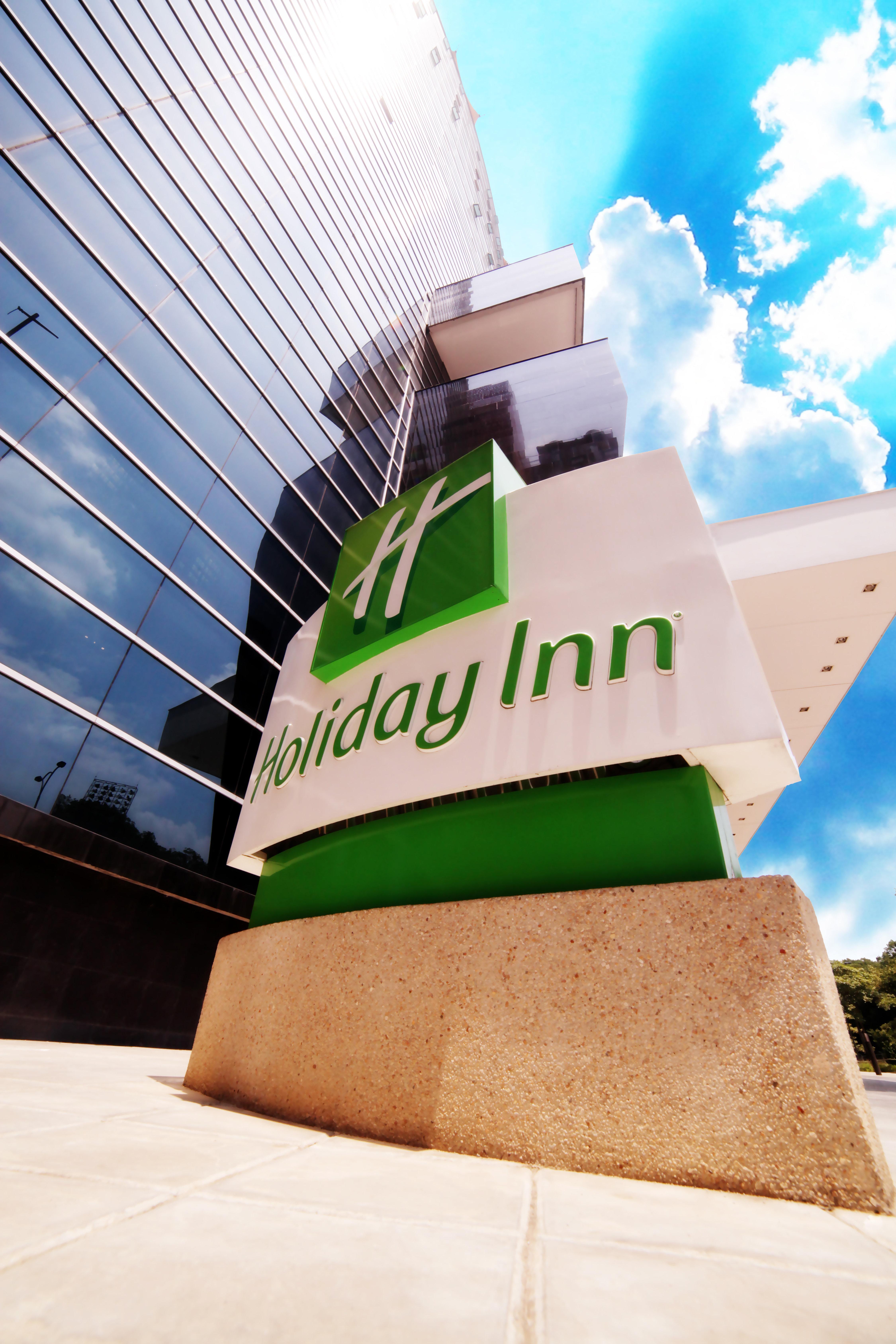 Holiday Inn Bucaramanga Cacique By Ihg Exterior photo Holiday Inn