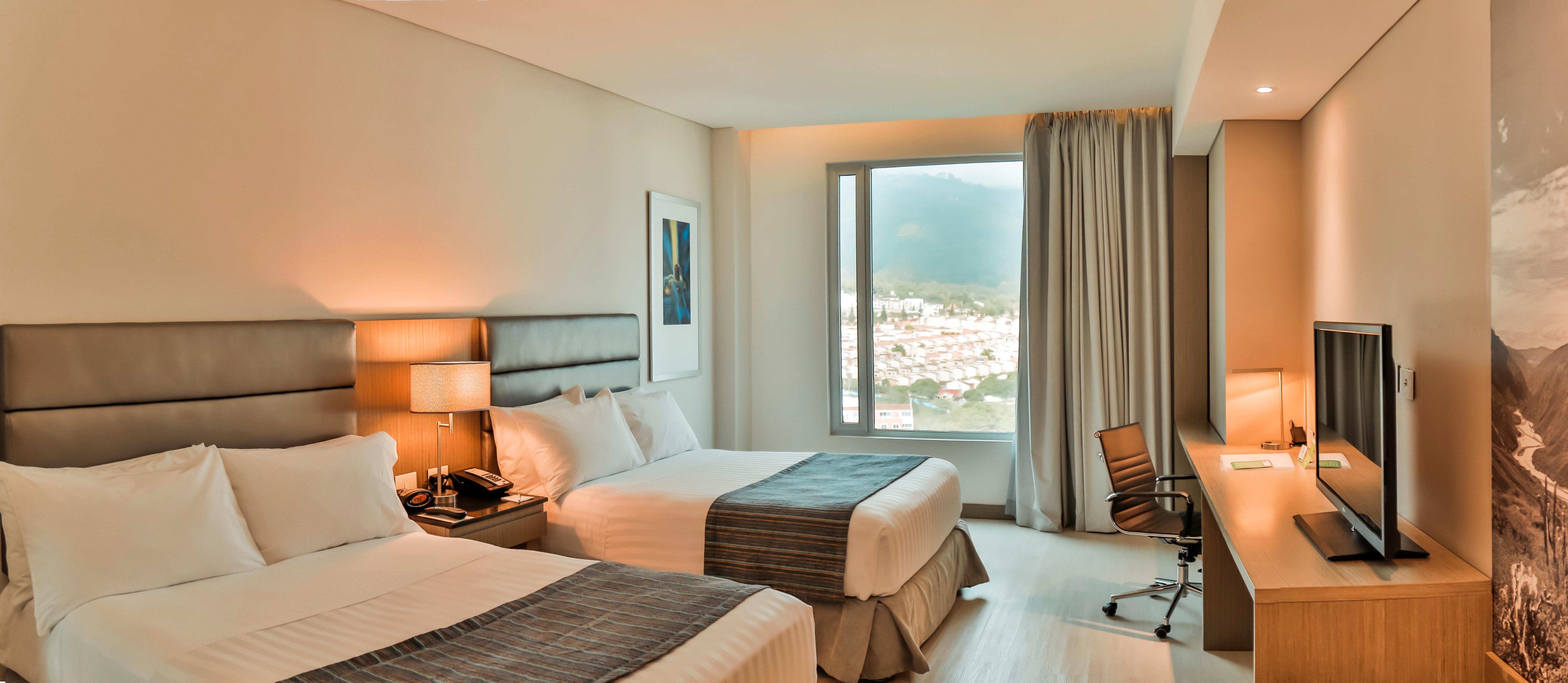 Holiday Inn Bucaramanga Cacique By Ihg Exterior photo A room at the hotel