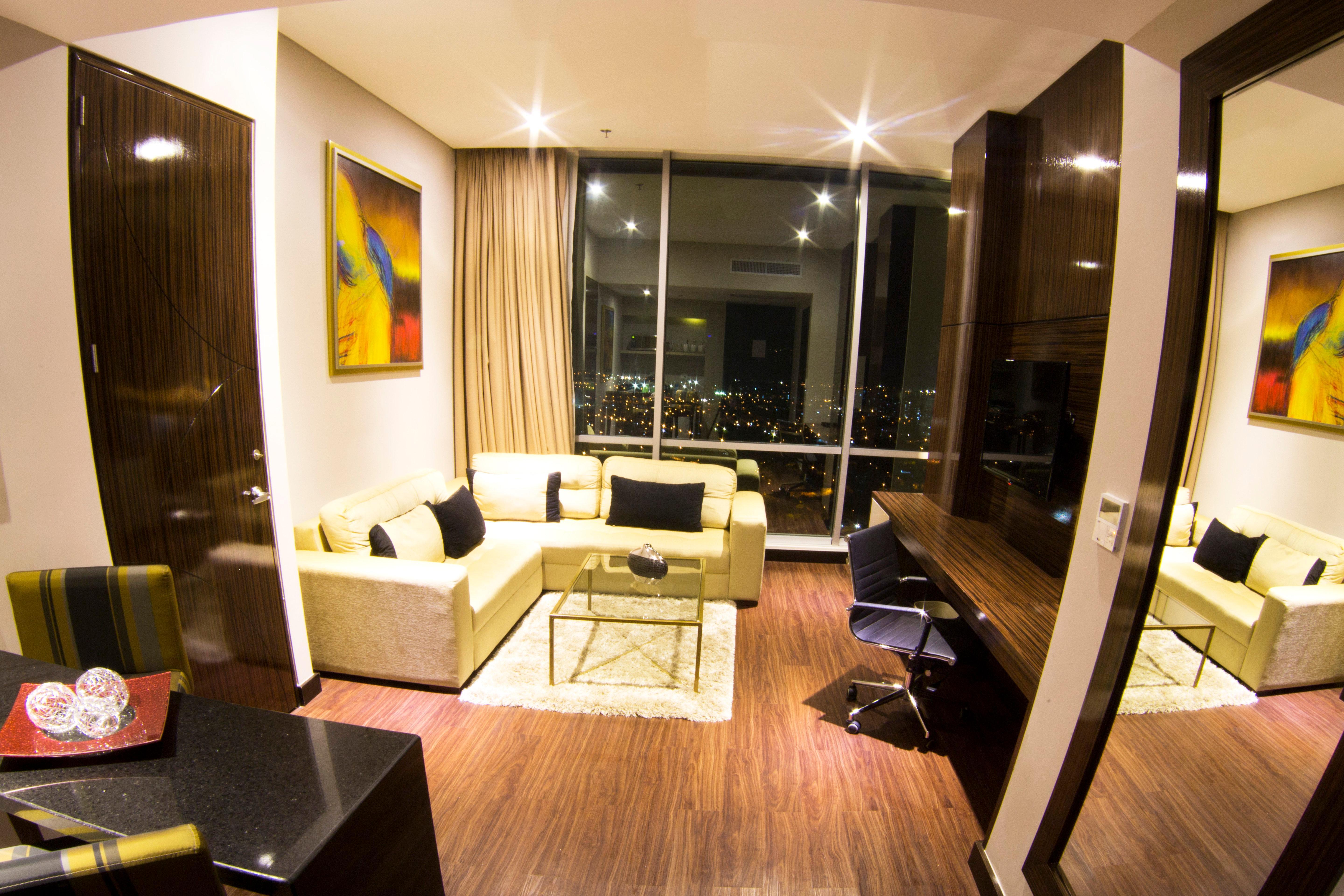 Holiday Inn Bucaramanga Cacique By Ihg Exterior photo A living room in a condominium