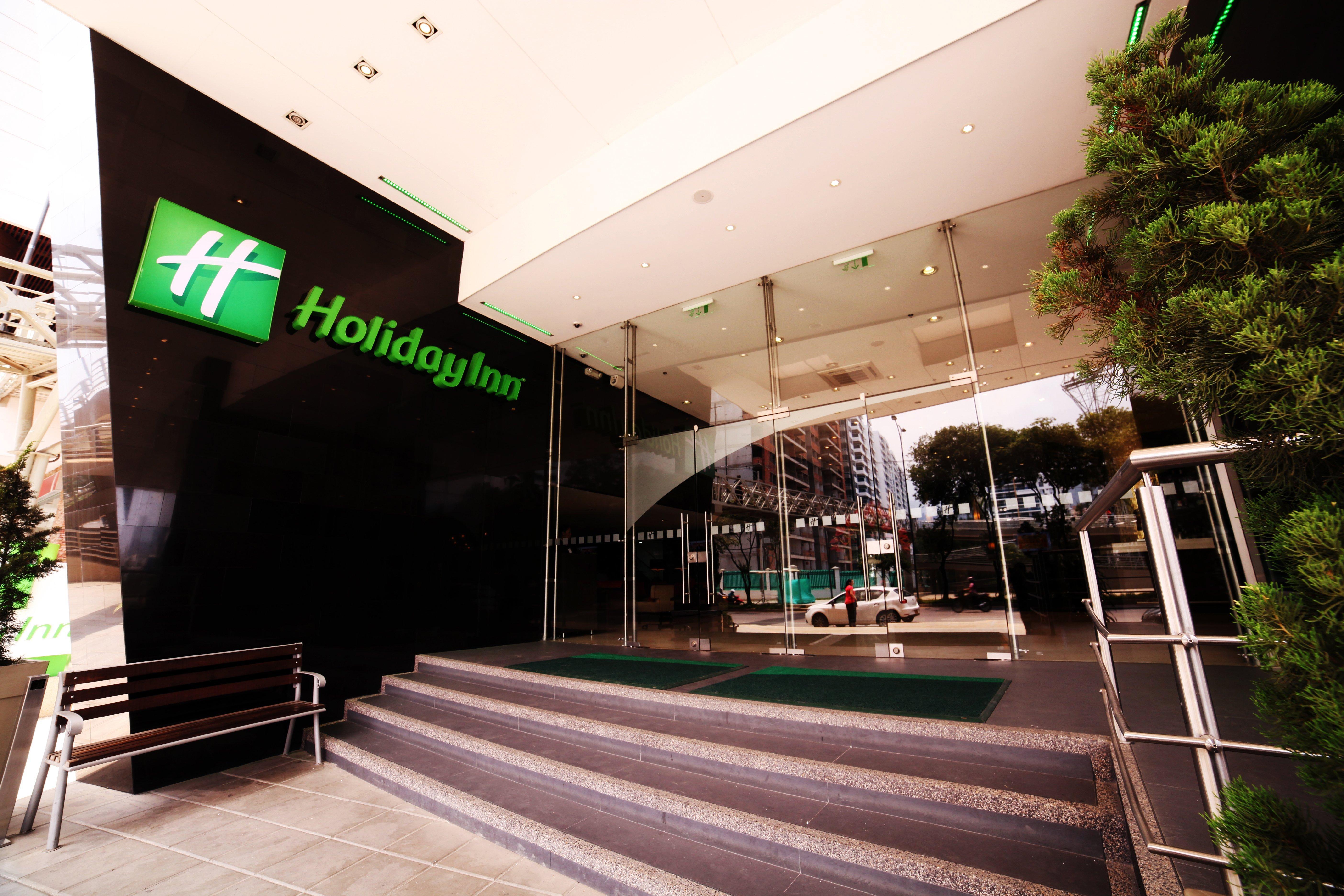 Holiday Inn Bucaramanga Cacique By Ihg Exterior photo Holiday Inn Tokyo Bay
