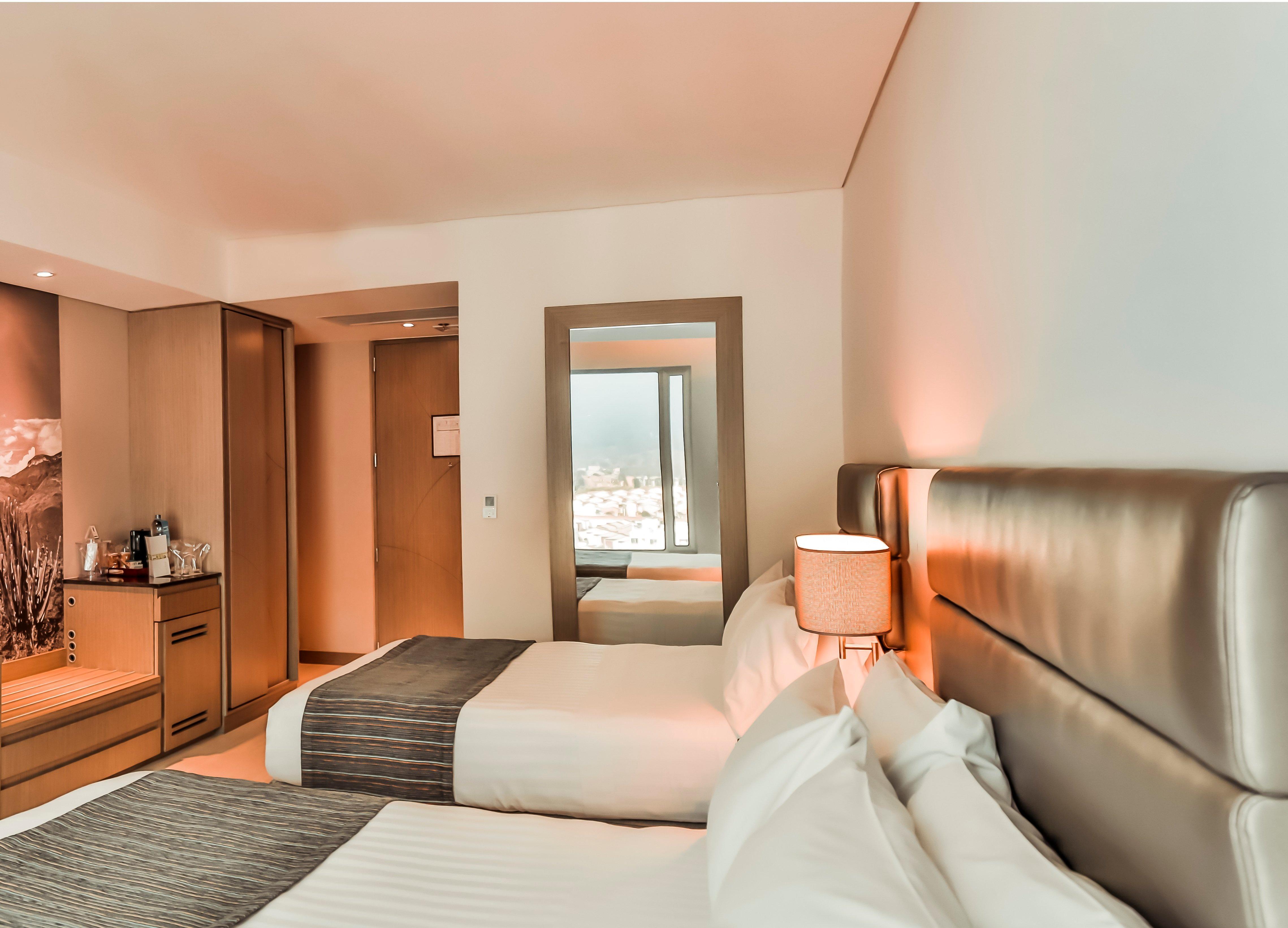 Holiday Inn Bucaramanga Cacique By Ihg Exterior photo A room at the hotel