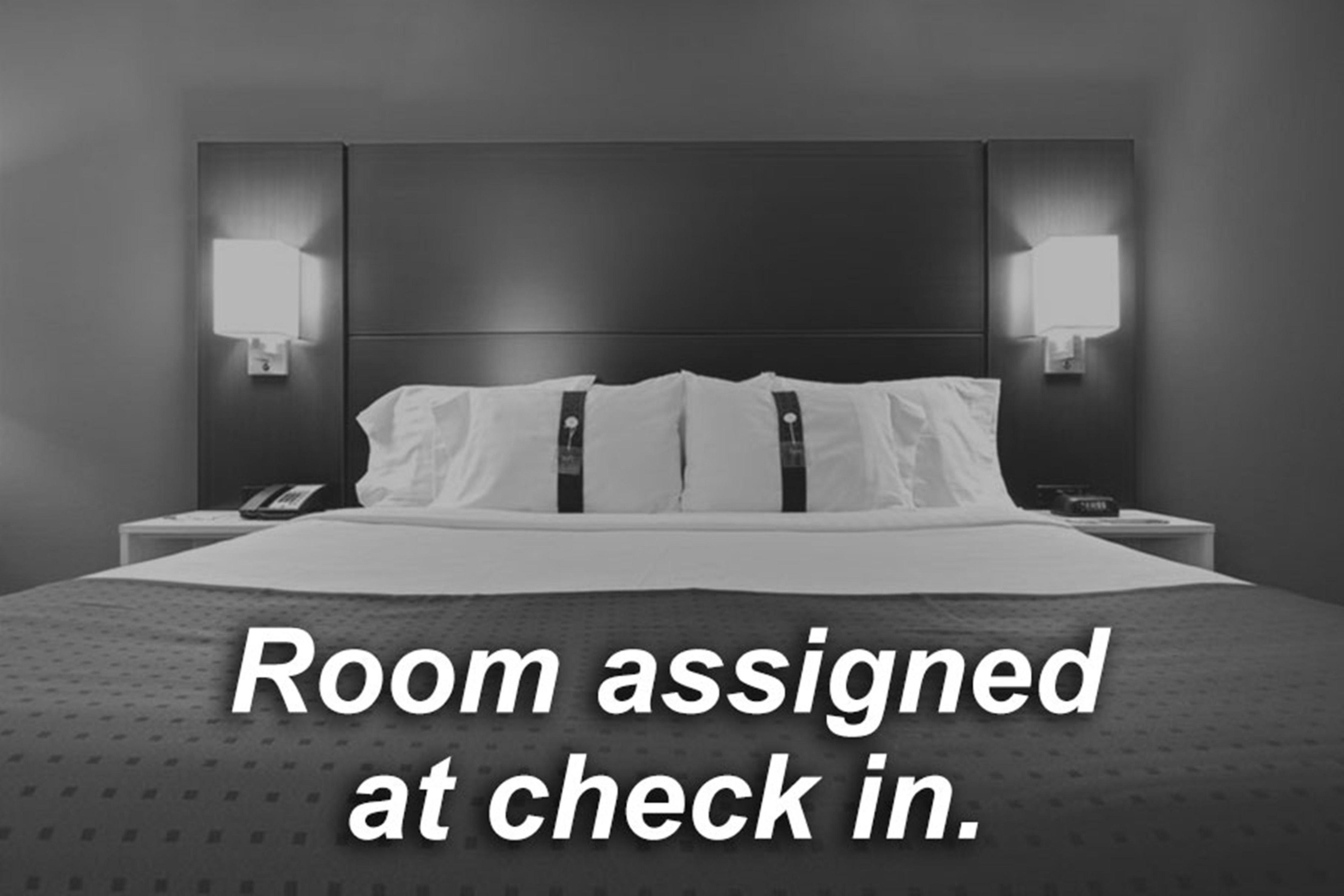 Holiday Inn Bucaramanga Cacique By Ihg Exterior photo Room assigned at check-in